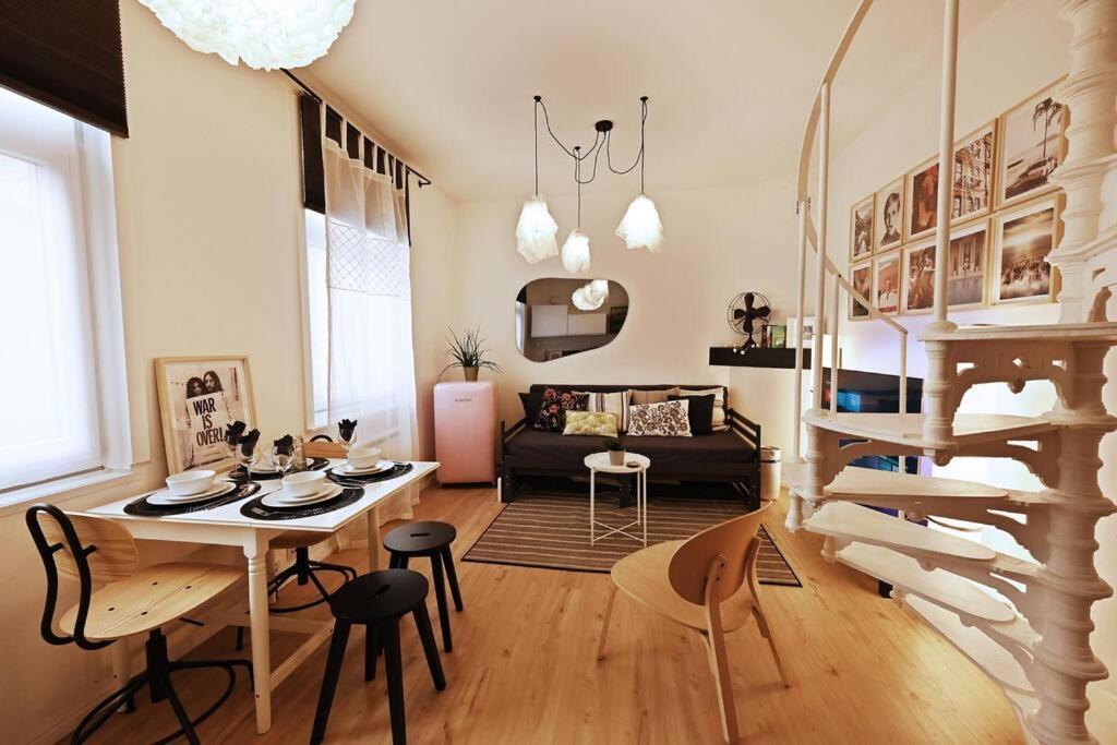 Appartement Stylish Duplex In The Heart Of Brussels Centre Extérieur photo